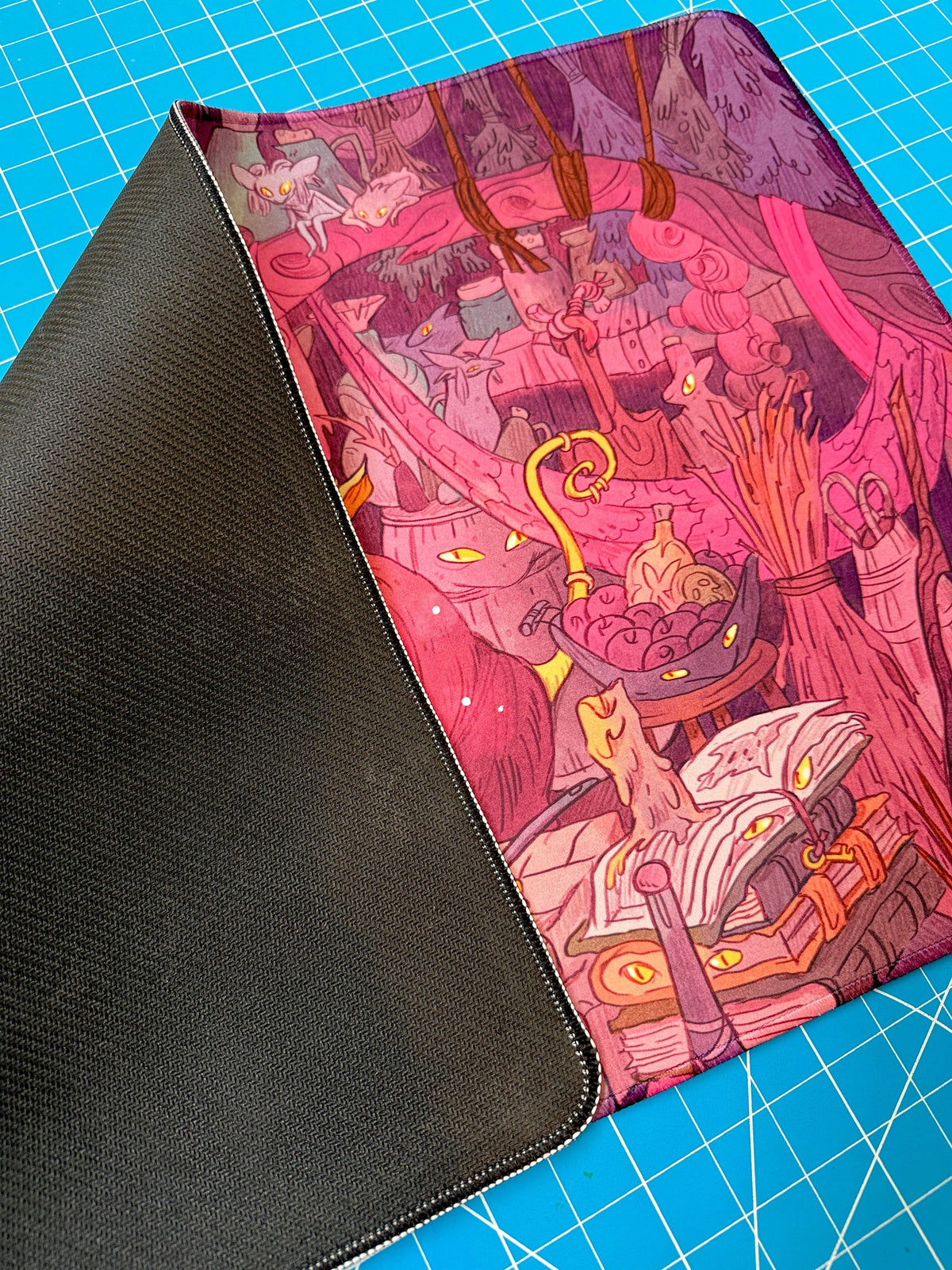 Interior Bundle Card: Lorwyn Eclipse Desk-mat / Playmat